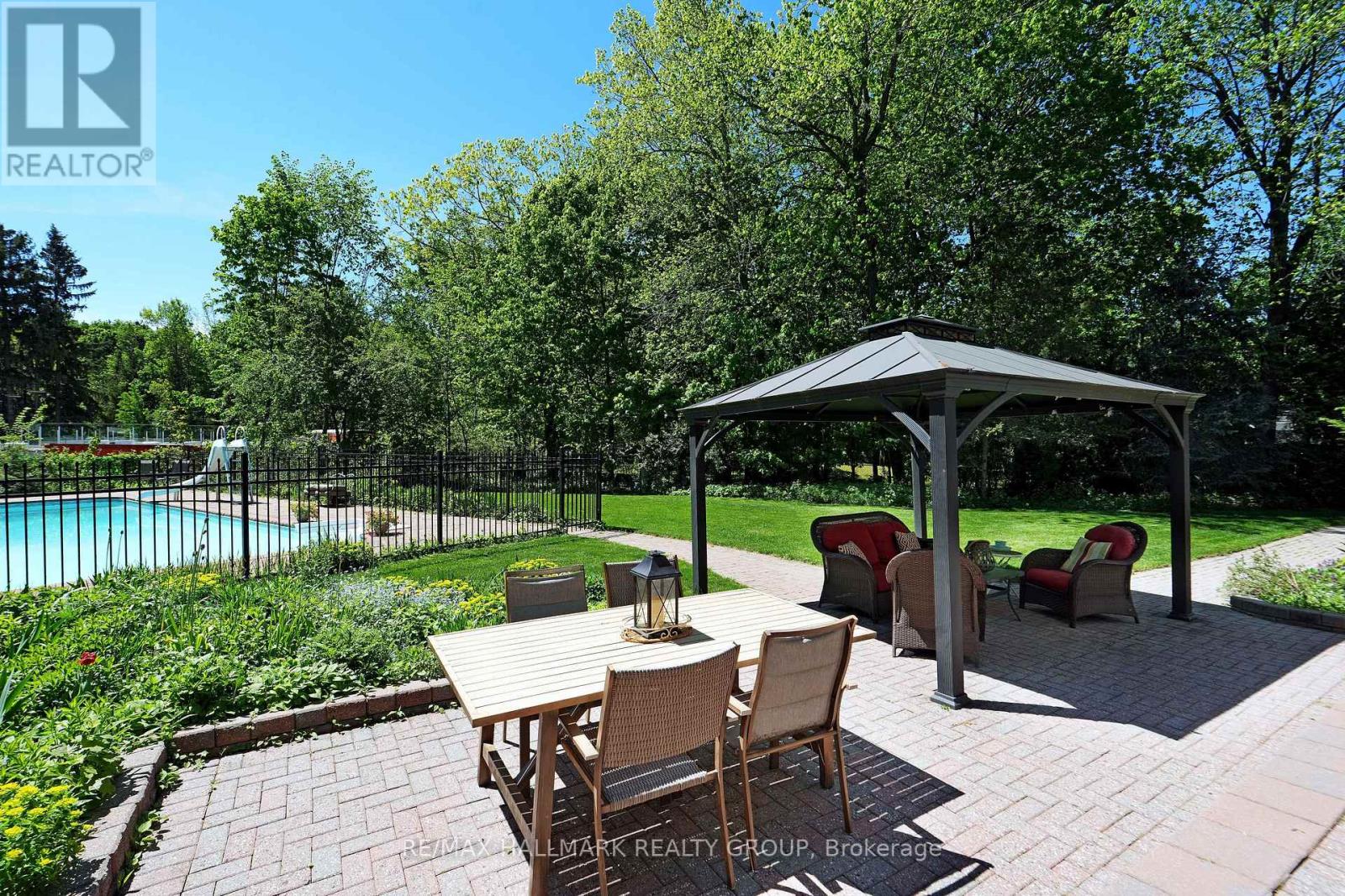 10 Coxford Street, Ottawa, Ontario  K1J 6J6 - Photo 41 - X13173292