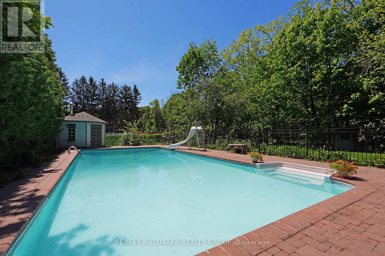 10 Coxford Street, Ottawa, Ontario  K1J 6J6 - Photo 44 - X13173292