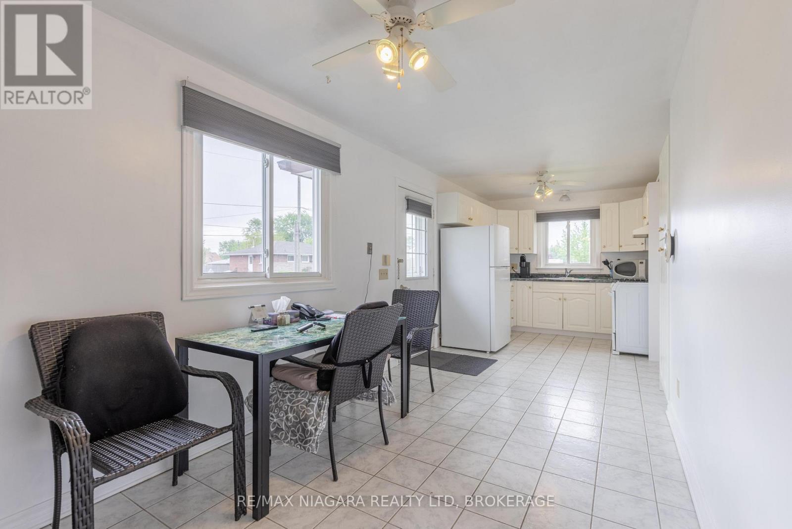 150 Henrietta Street, Fort Erie, Ontario  L2A 2J9 - Photo 5 - X13173286