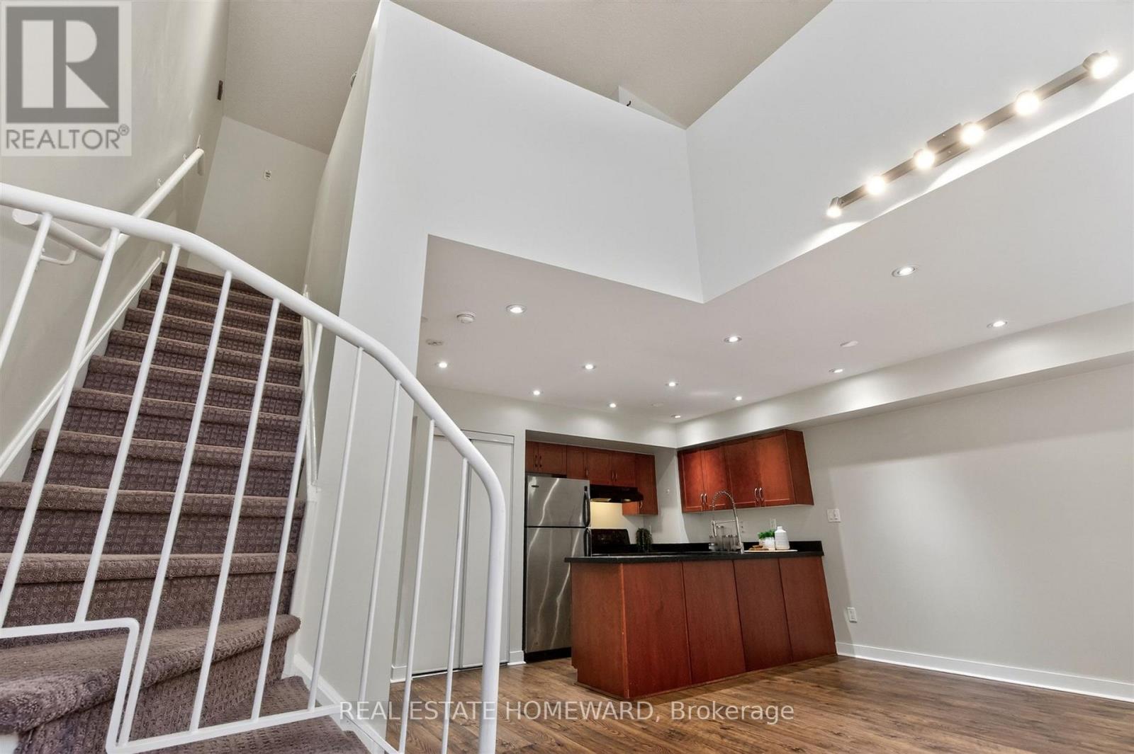 115 - 21 Earl Street, Toronto, Ontario  M4Y 3C8 - Photo 4 - C13173300