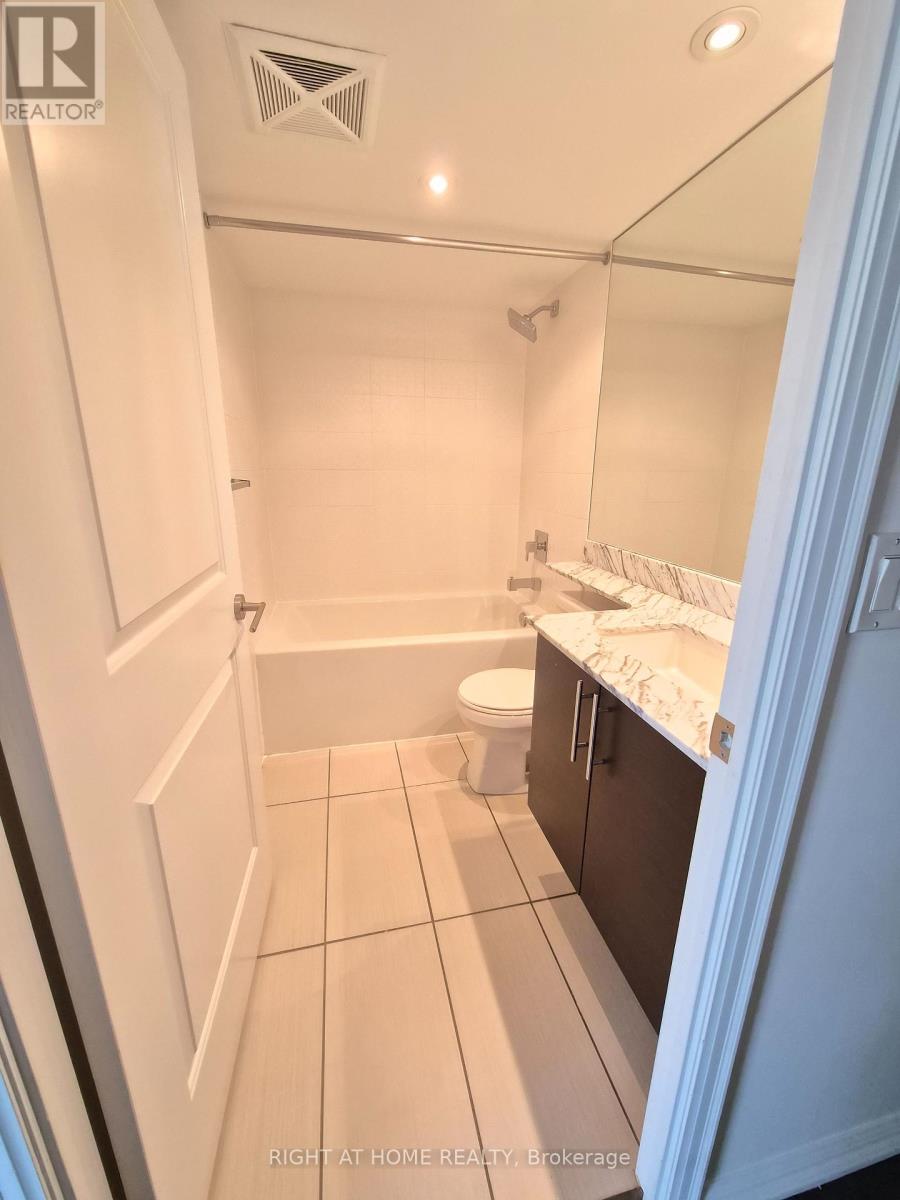1216 - 75 East Liberty Street, Toronto, Ontario  M6K 3R3 - Photo 6 - C13131706