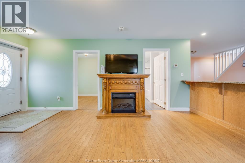 2168 Dominion Boulevard, Windsor, Ontario N9B 3H9 - Photo 4 - 26011294