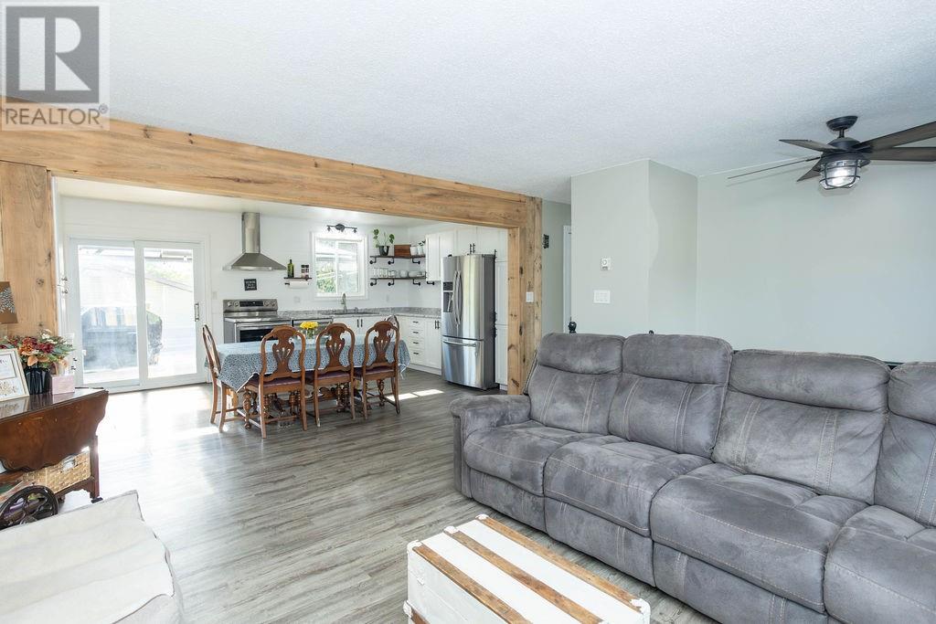 4460 Frost Avenue, Hanmer, Ontario  P3P 1C5 - Photo 11 - 2127991