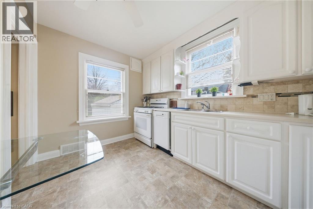 243 Sydney Street, Milton, Ontario  L9T 1E2 - Photo 13 - 40833171