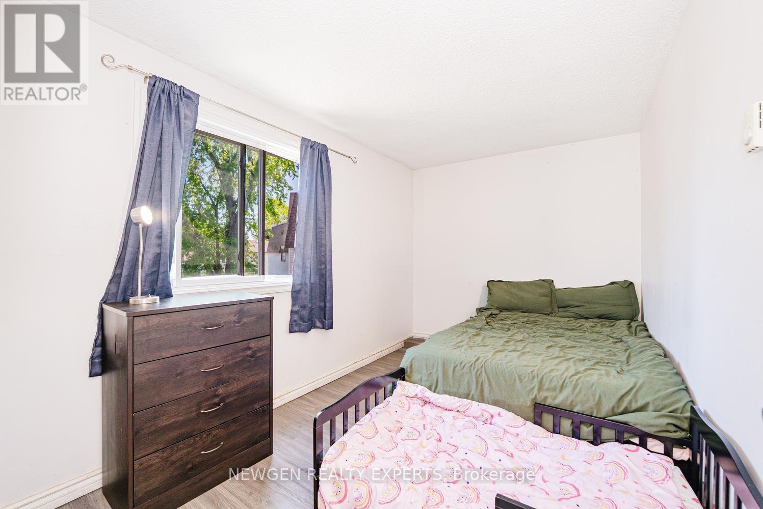 10 Hollyhedge Court, Brampton, Ontario  L6S 1R5 - Photo 26 - W13173284