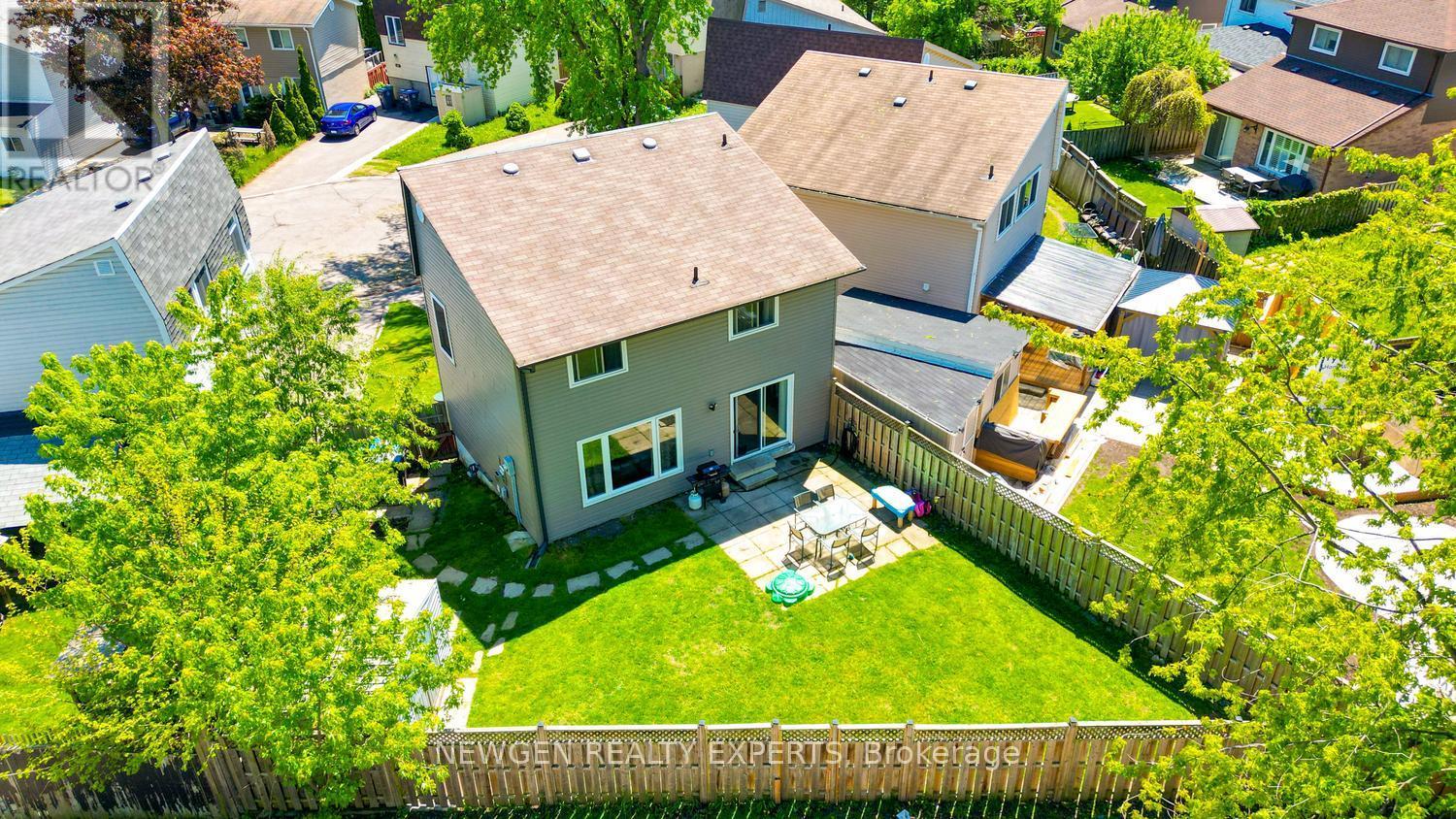10 Hollyhedge Court, Brampton, Ontario  L6S 1R5 - Photo 40 - W13173284