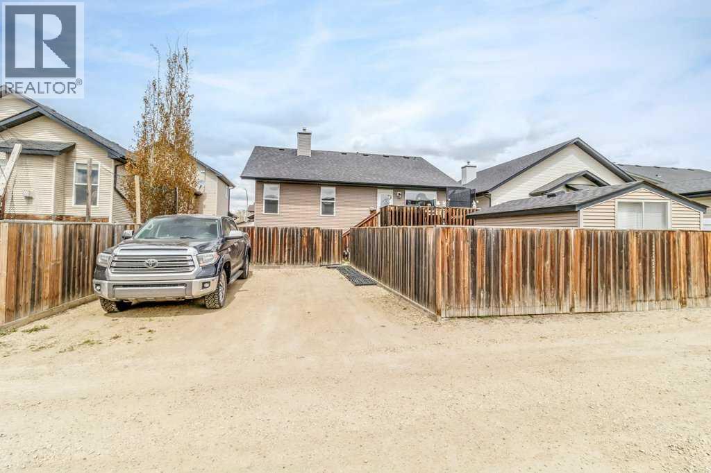 179 Issard Close, Red Deer, Alberta  T4R 0C2 - Photo 33 - A2314203