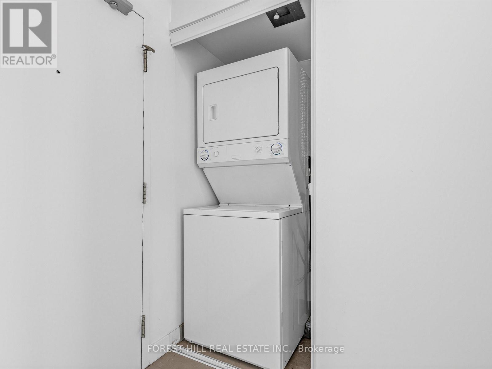 919 - 15 Brunel Court, Toronto, Ontario  M5V 3Y6 - Photo 11 - C13170188