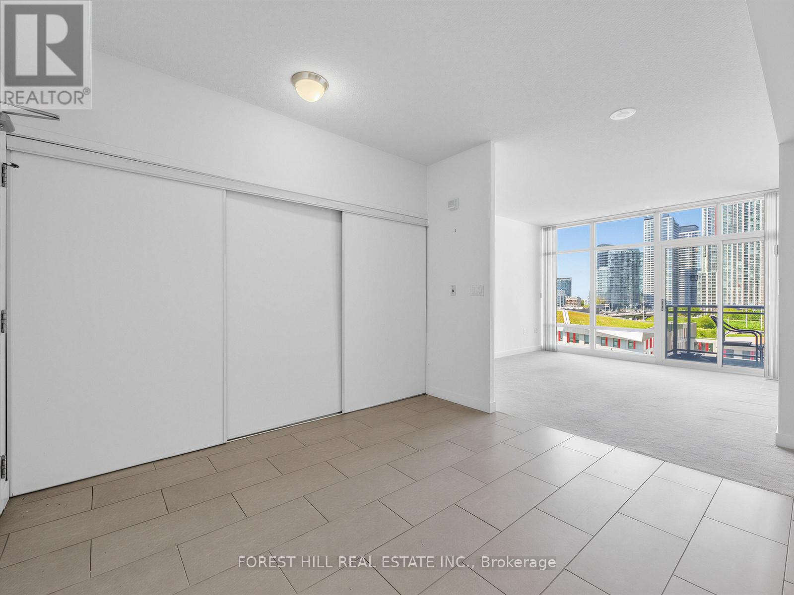 919 - 15 Brunel Court, Toronto, Ontario  M5V 3Y6 - Photo 17 - C13170188