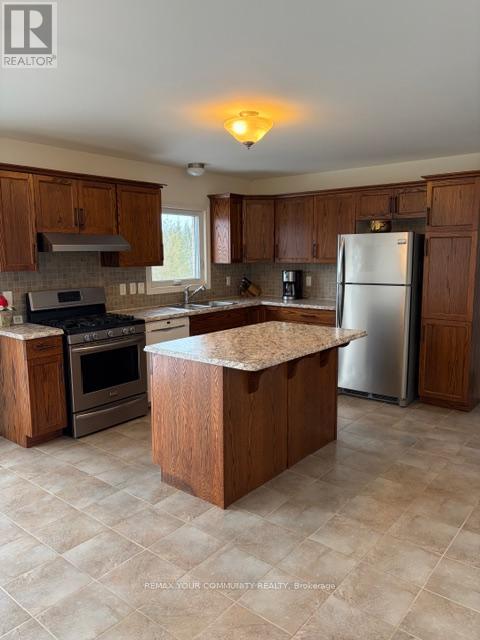 31750 Simcoe Street, Brock, Ontario  L0K 1A0 - Photo 14 - N12910900