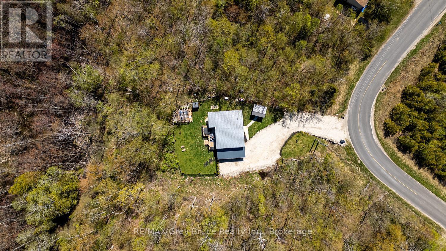 78 Maple Drive, Northern Bruce Peninsula, Ontario  N0H 1Z0 - Photo 45 - X12942618