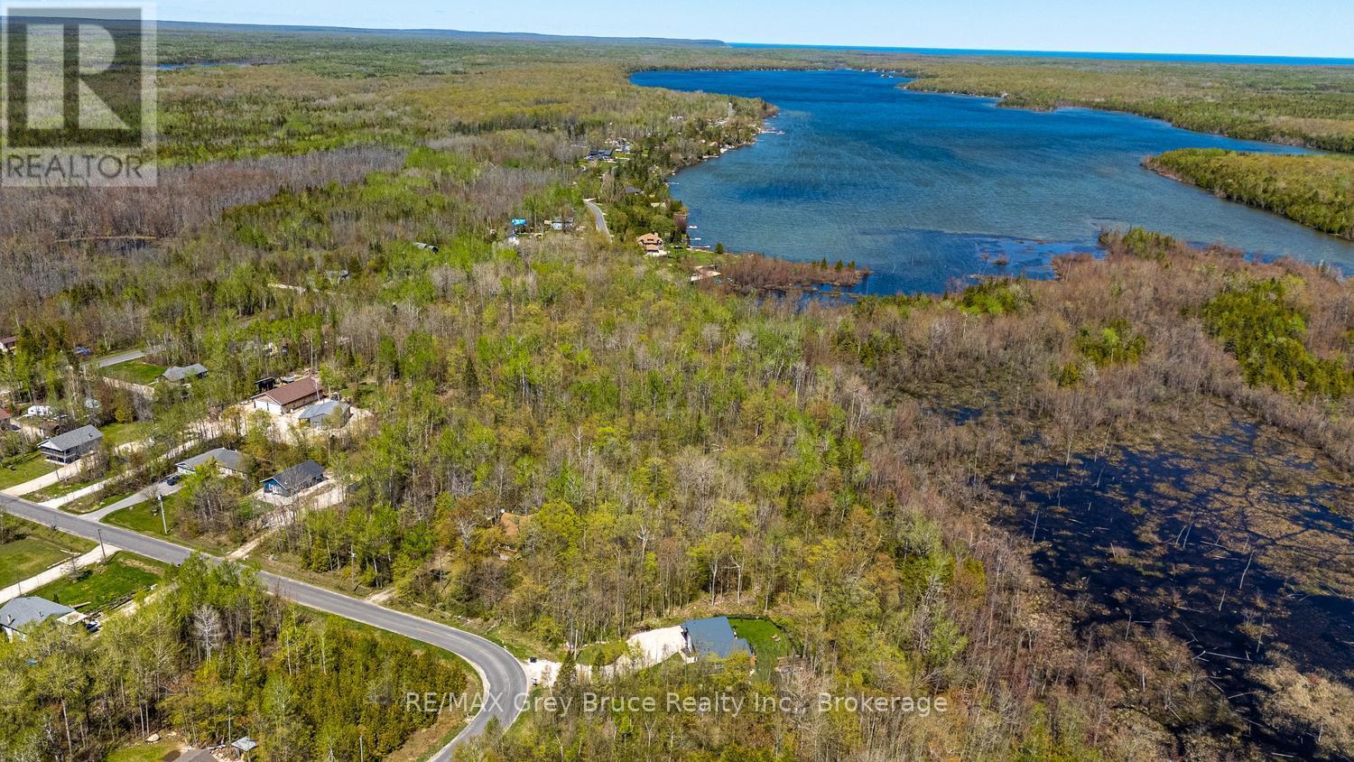 78 Maple Drive, Northern Bruce Peninsula, Ontario  N0H 1Z0 - Photo 44 - X12942618