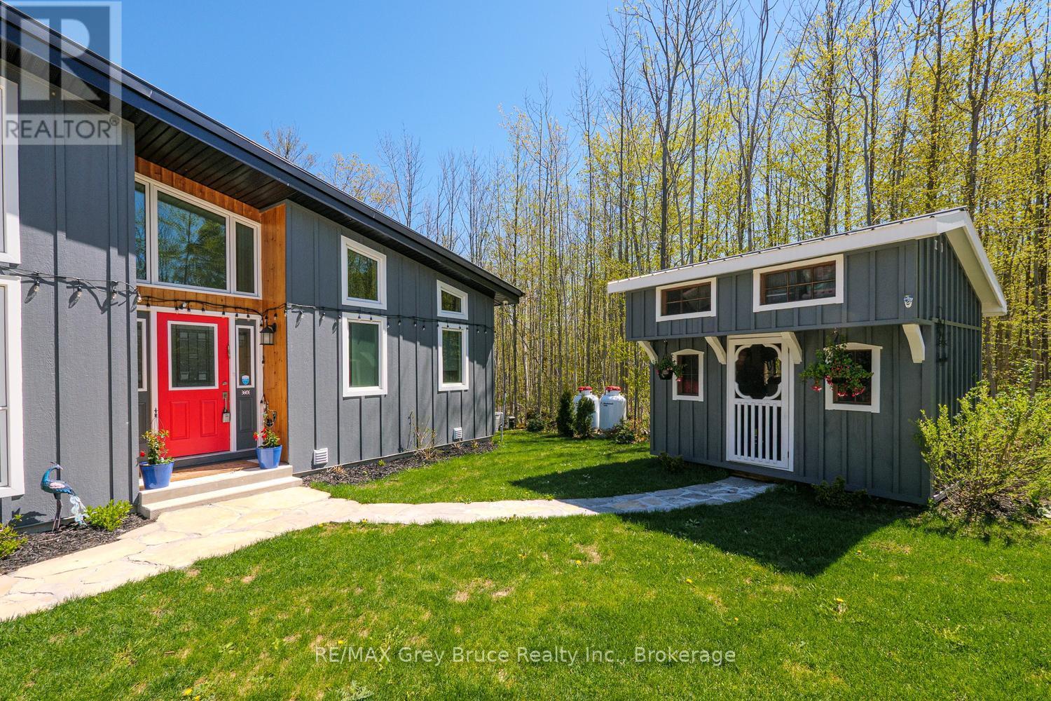 78 Maple Drive, Northern Bruce Peninsula, Ontario  N0H 1Z0 - Photo 5 - X12942618