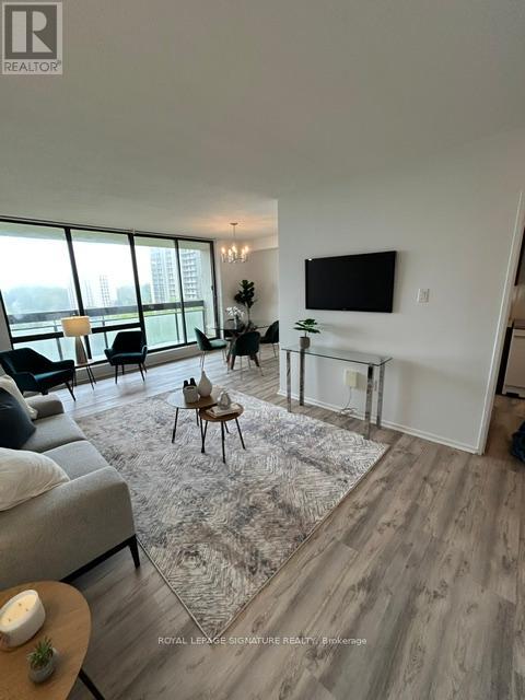 1003 - 260 Seneca Hill Drive, Toronto, Ontario  M2J 4S6 - Photo 3 - C13116164