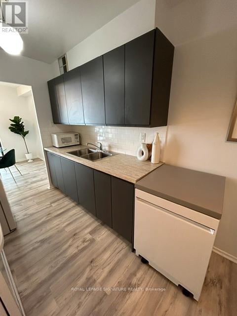 1003 - 260 Seneca Hill Drive, Toronto, Ontario  M2J 4S6 - Photo 5 - C13116164