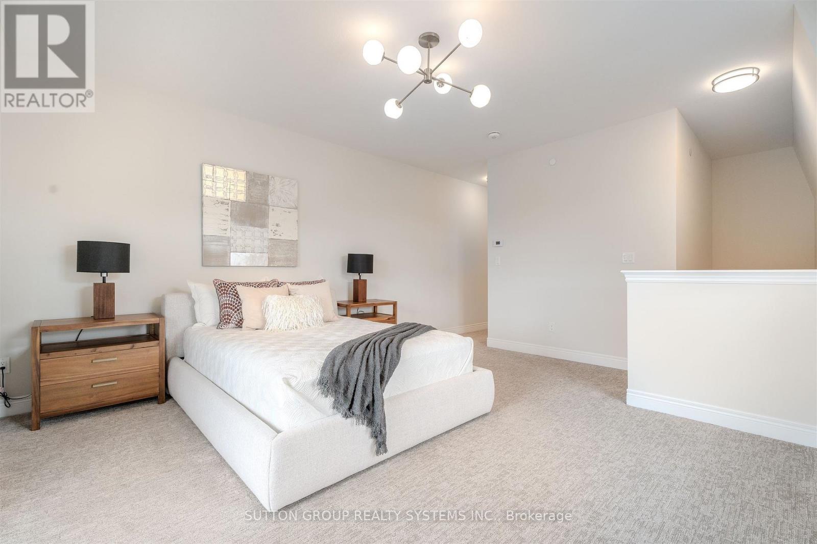 8 - 2119 Lillykin Street, Oakville, Ontario  L6H 8A5 - Photo 22 - W12901498