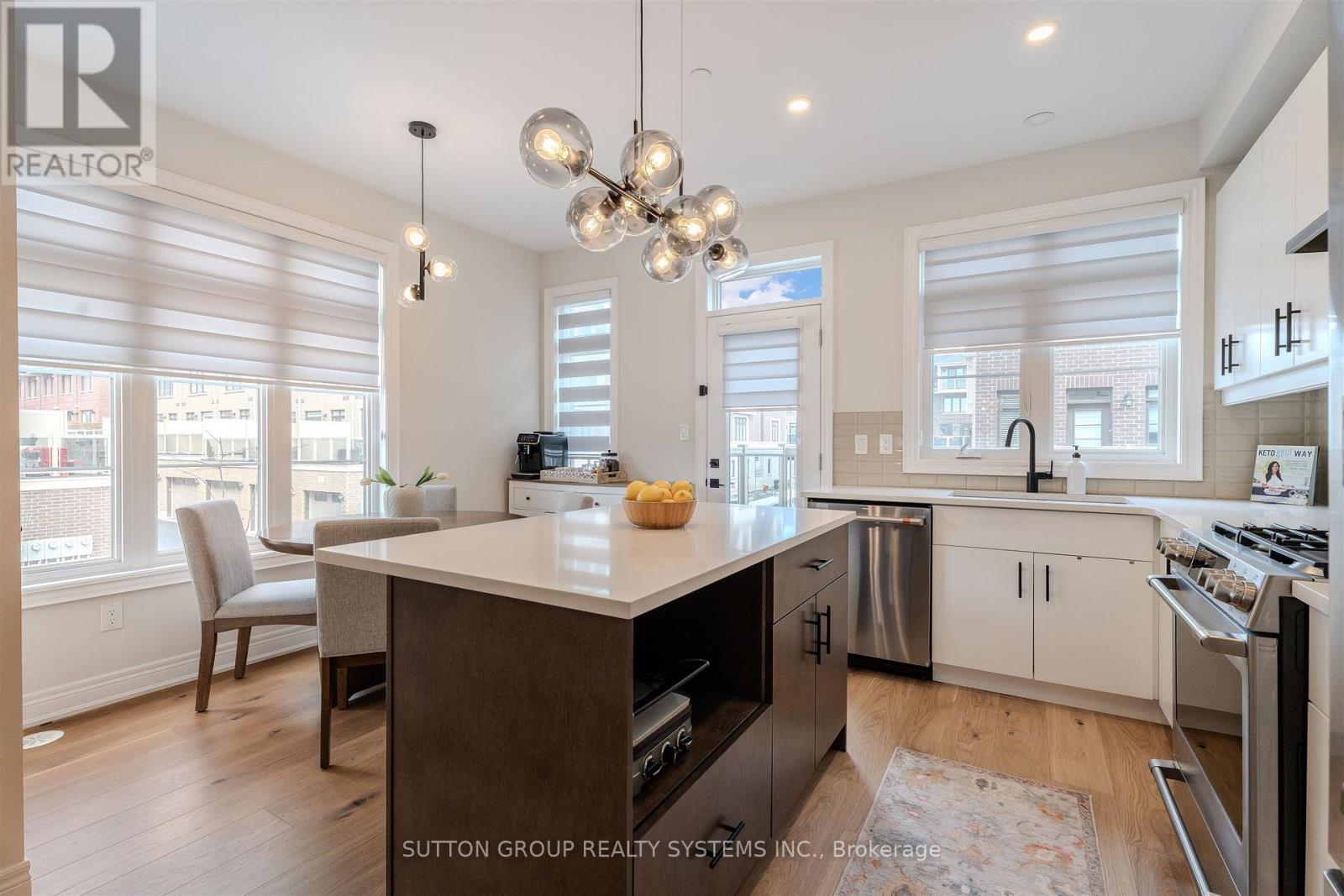 8 - 2119 Lillykin Street, Oakville, Ontario  L6H 8A5 - Photo 13 - W12901498