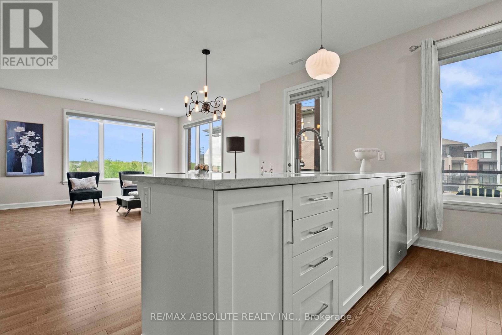205 - 180 Boundstone Way, Ottawa, Ontario  K2T 0M9 - Photo 17 - X13046512
