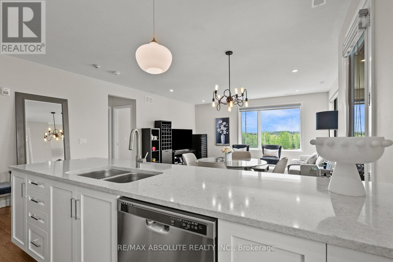 205 - 180 Boundstone Way, Ottawa, Ontario  K2T 0M9 - Photo 16 - X13046512