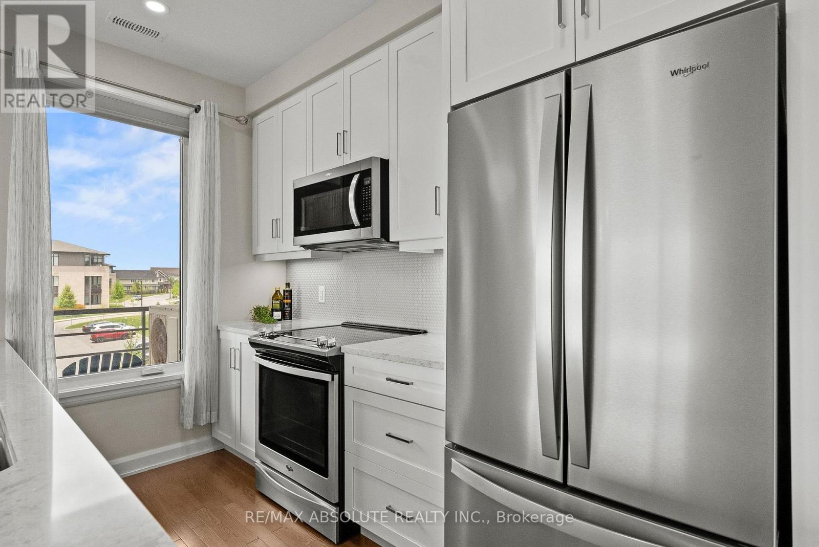 205 - 180 Boundstone Way, Ottawa, Ontario  K2T 0M9 - Photo 15 - X13046512