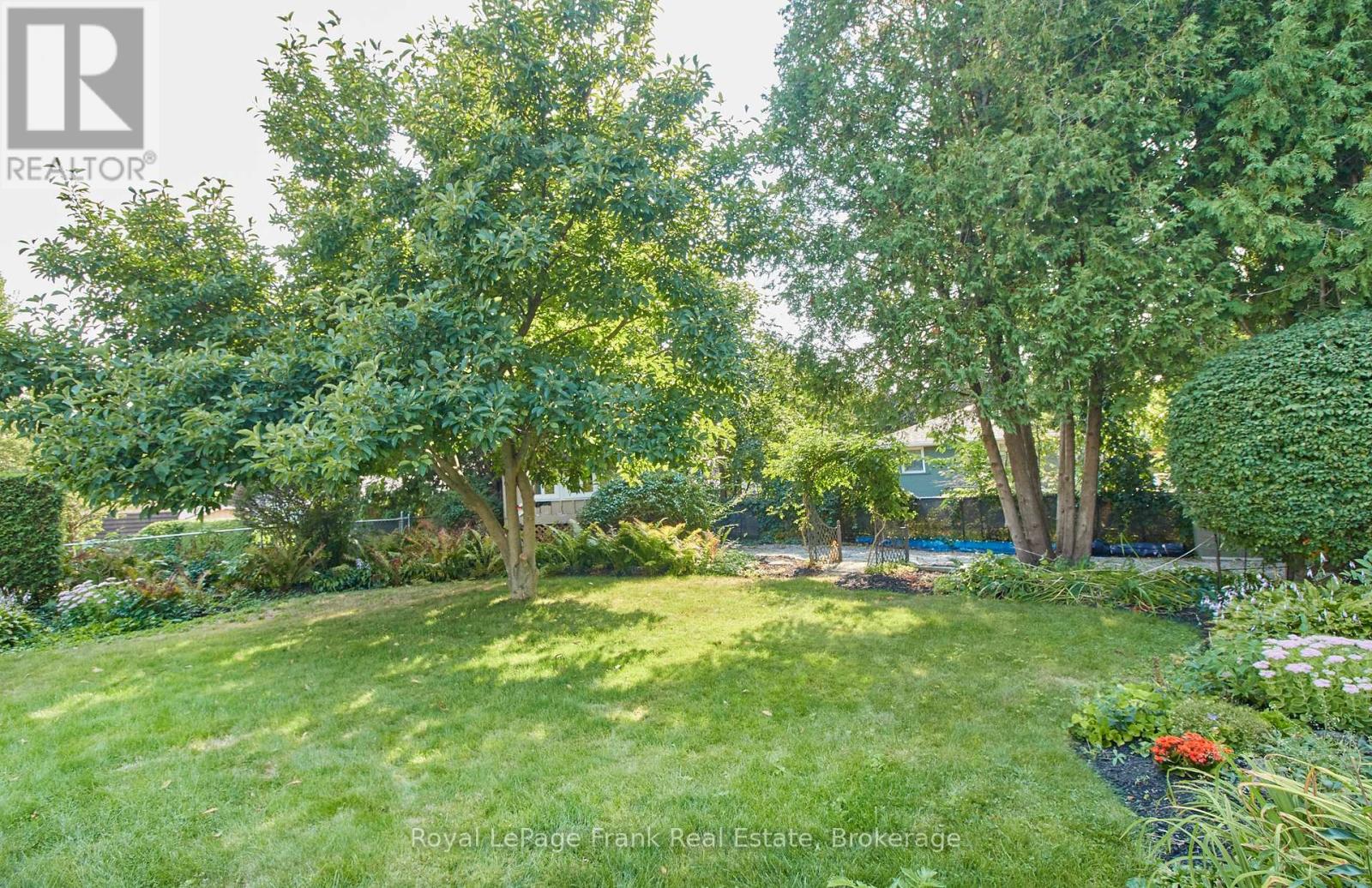 524 Centre Street N, Whitby, Ontario L1N 4T6 - Photo 43 - E13173316
