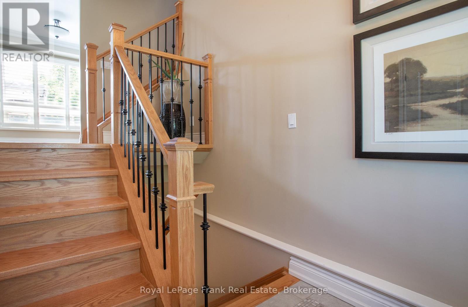 524 Centre Street N, Whitby, Ontario L1N 4T6 - Photo 5 - E13173316
