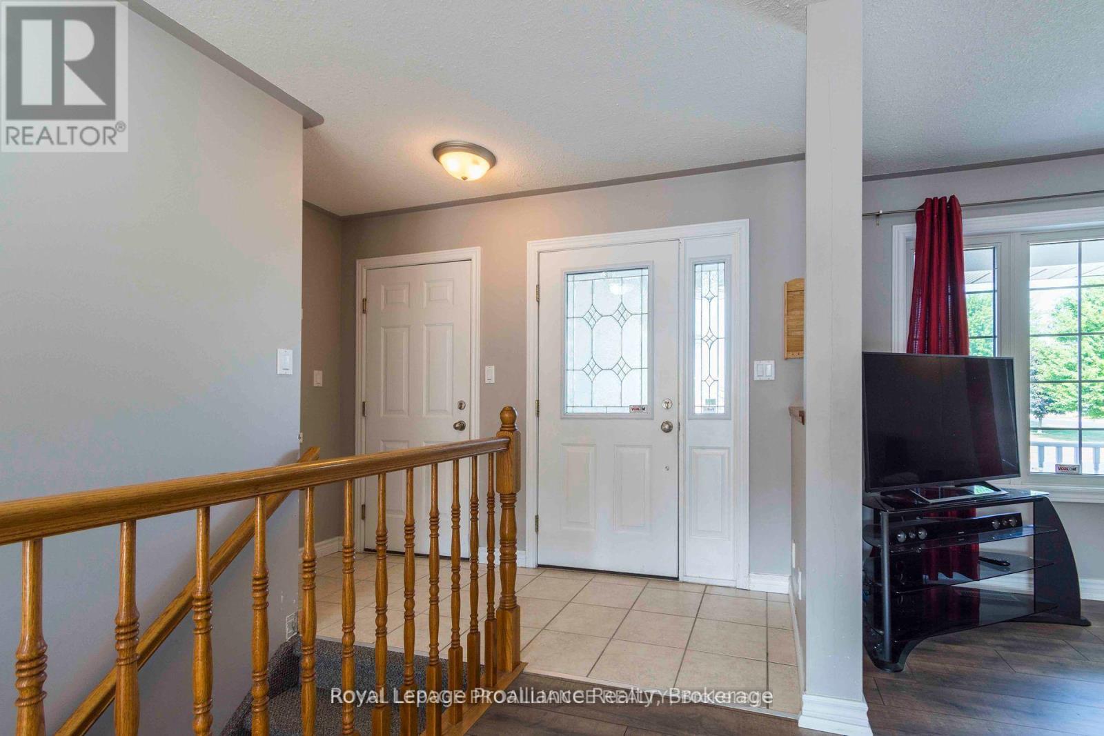 35 Forest Valley Drive, Quinte West, Ontario  K0K 2C0 - Photo 3 - X13173410