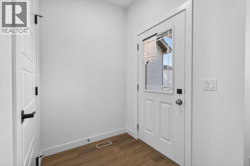 13 Hotchkiss Garden SE, Calgary, Alberta  T3S 0T7 - Photo 4 - A2291623