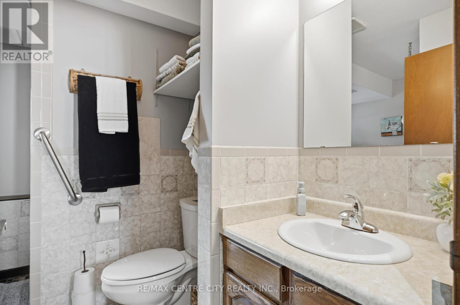 32 Brock Street, St. Thomas, Ontario  N5P 2B2 - Photo 25 - X13173438