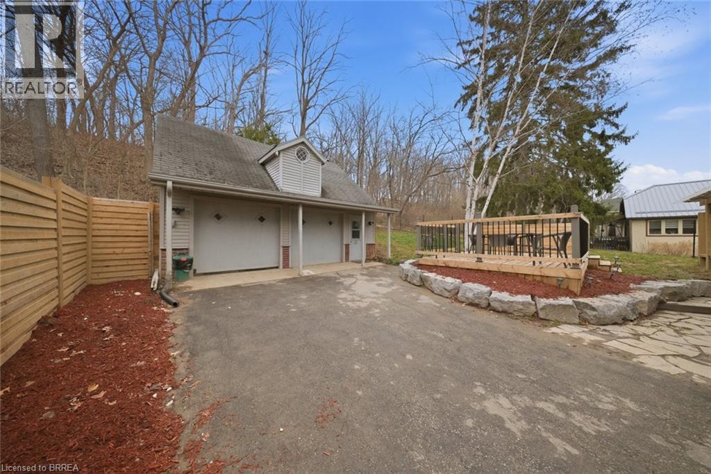 7 Barry Drive, Brantford, Ontario  N3T 1W1 - Photo 29 - 40833287