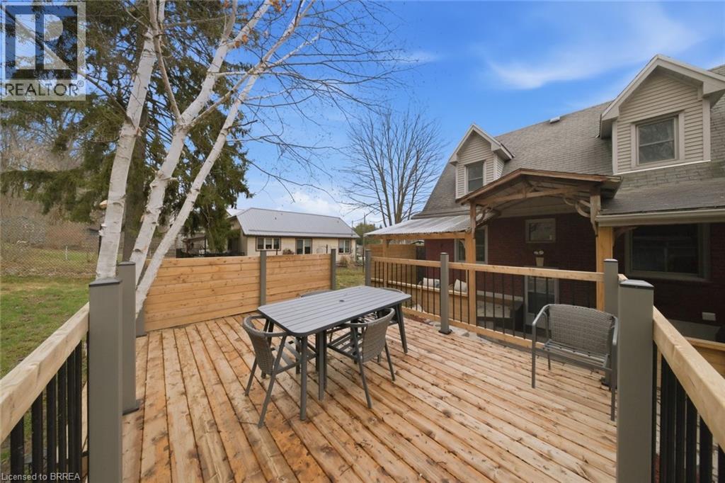 7 Barry Drive, Brantford, Ontario  N3T 1W1 - Photo 37 - 40833287
