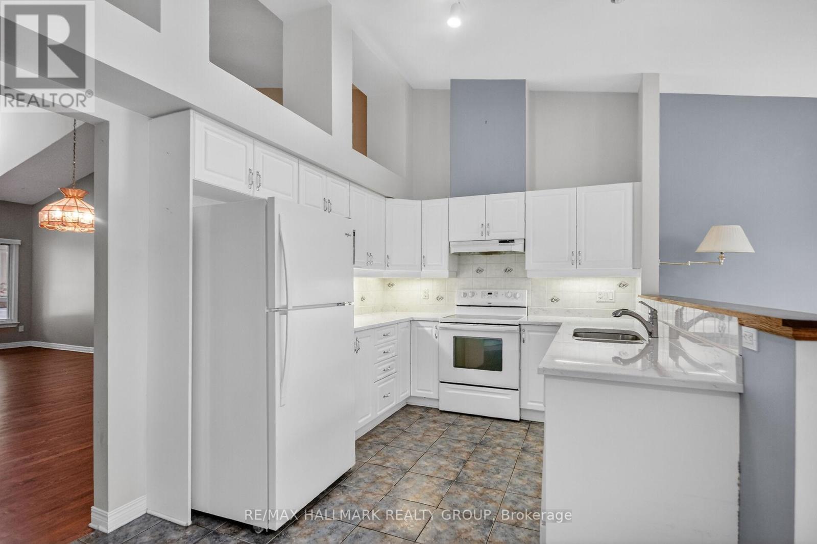 4 Peregrine Crescent, Ottawa, Ontario K2M 2T3 - Photo 7 - X13173386