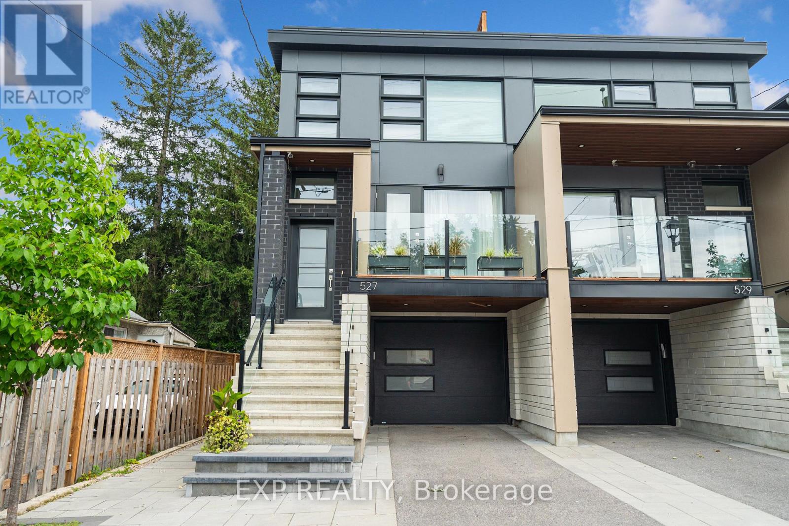 A - 527 BROADHEAD AVENUE, Ottawa, Ontario