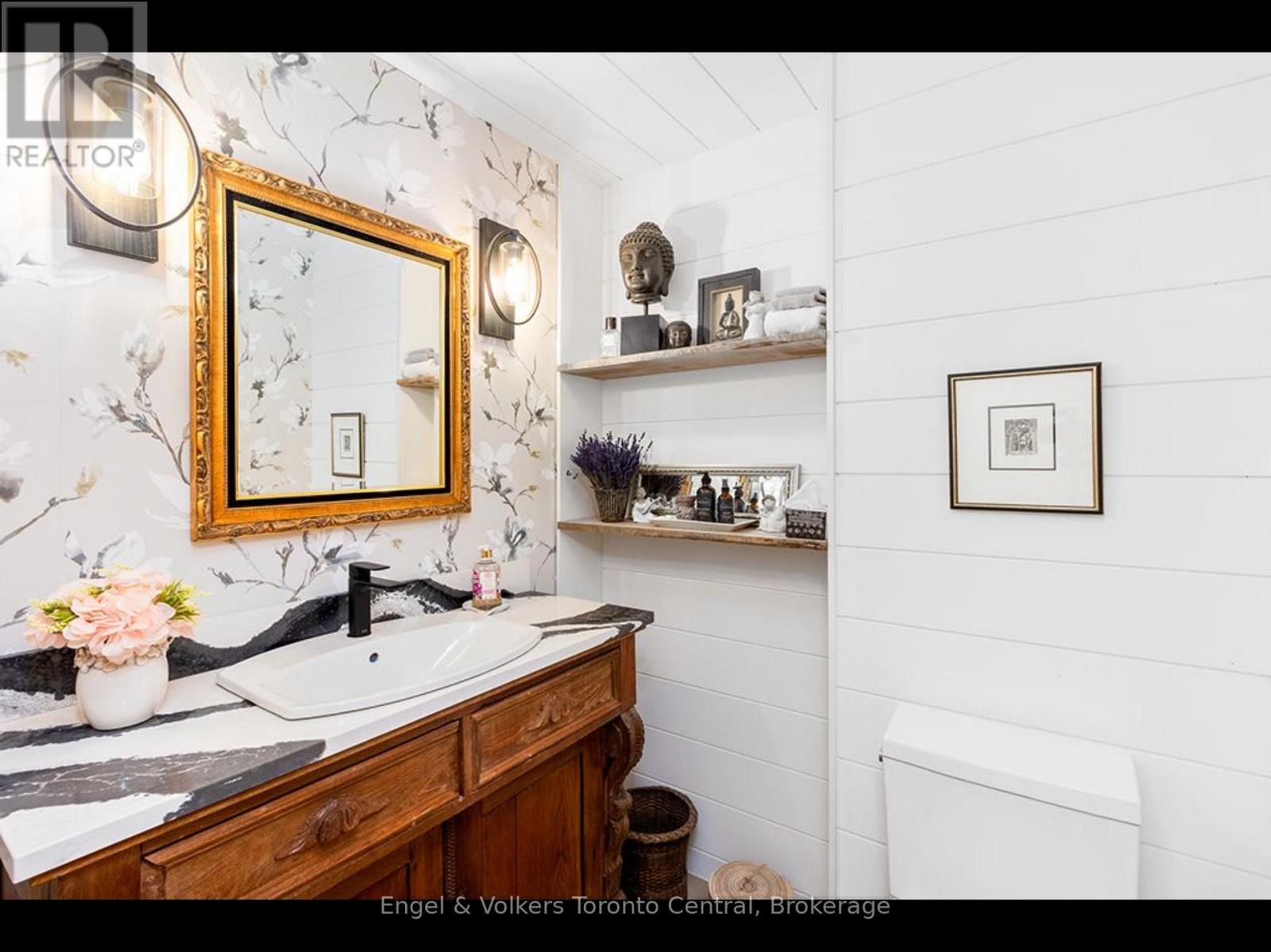 9263 91 County Road, Clearview, Ontario  L0M 1H0 - Photo 16 - S12745154