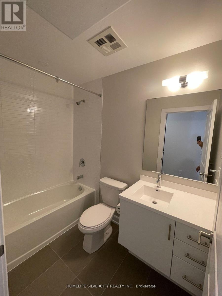 1210 - 3220 William Coltson Avenue, Oakville, Ontario  L6H 7C2 - Photo 7 - W13165962