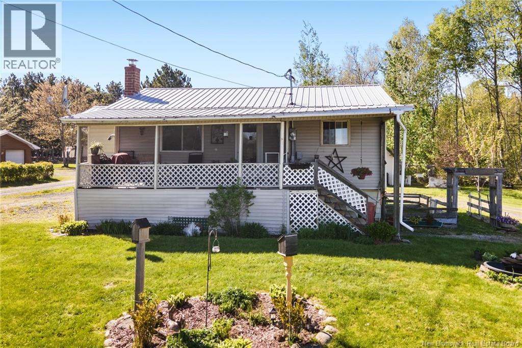 32 Pleasant Drive, Chipman, New Brunswick  E4A 1S3 - Photo 2 - NB139060