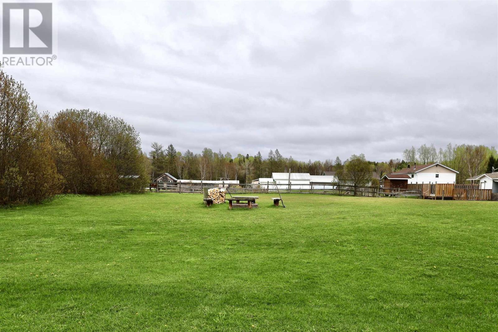 438 Pineshores Rd, Goulais River, Ontario P0S 1E0 - Photo 36 - SM261171