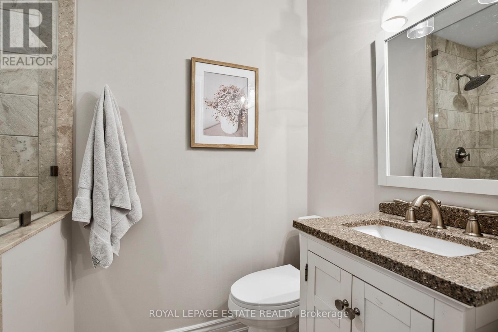 16 Elkwood Drive, Toronto, Ontario  M1C 2C1 - Photo 24 - E13173322