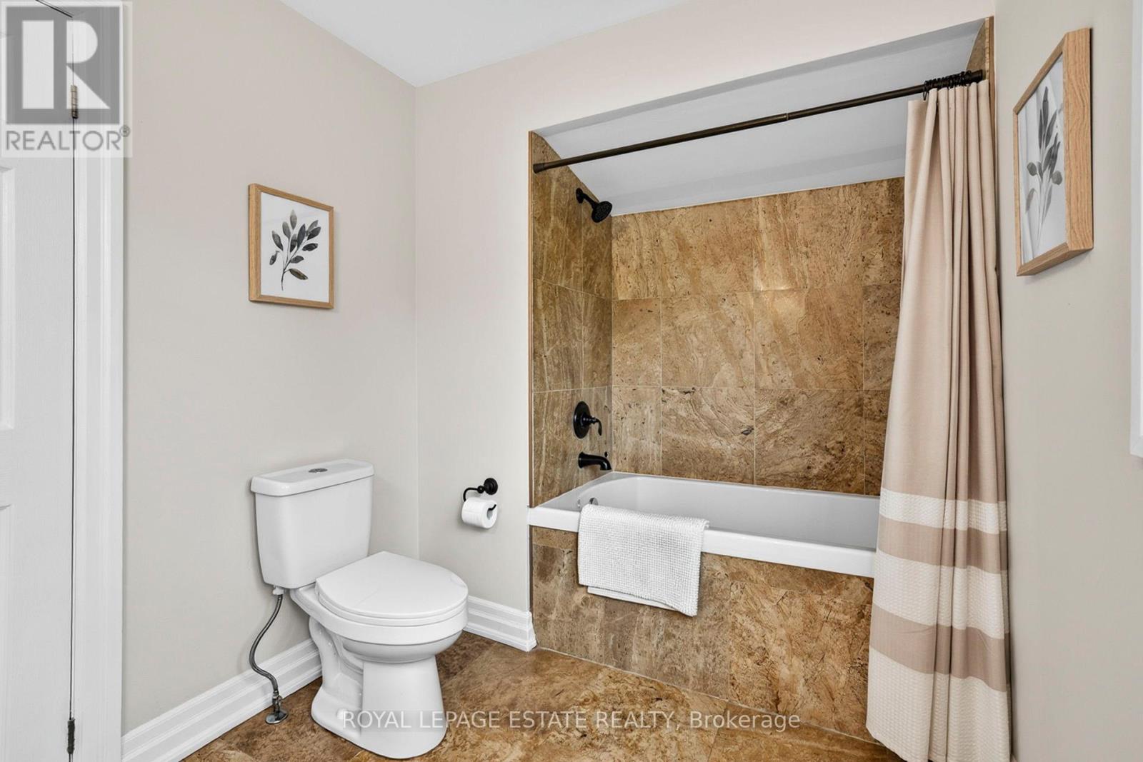 16 Elkwood Drive, Toronto, Ontario  M1C 2C1 - Photo 32 - E13173322