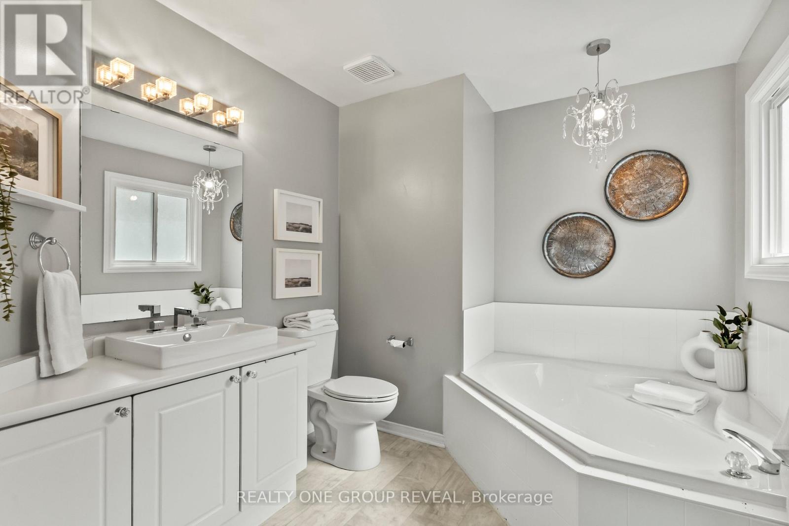 77 Wilkins Crescent, Clarington, Ontario  L1E 3B6 - Photo 22 - E13173336