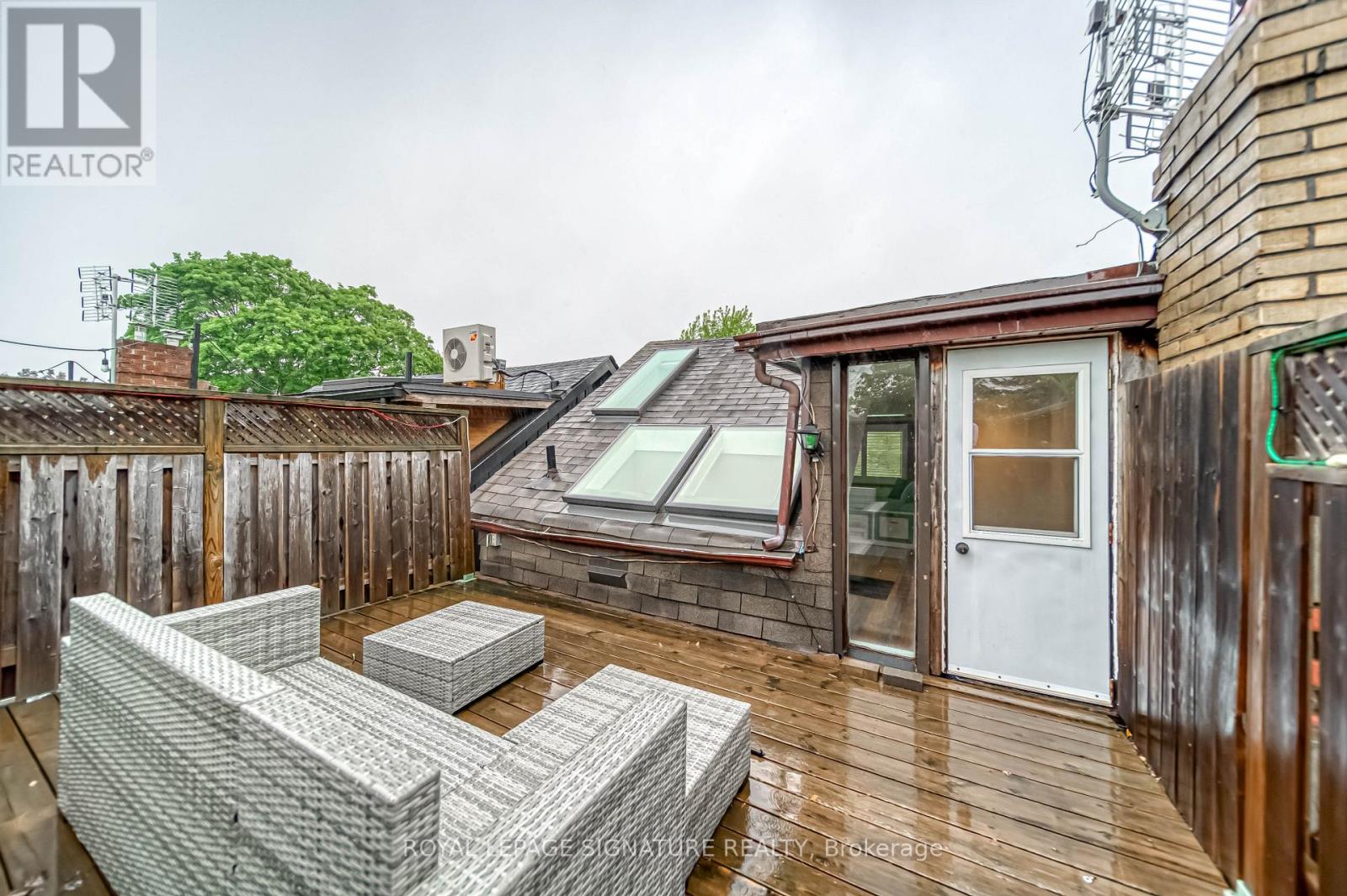 15 Galt Avenue, Toronto, Ontario  M4M 2Z2 - Photo 33 - E13173388