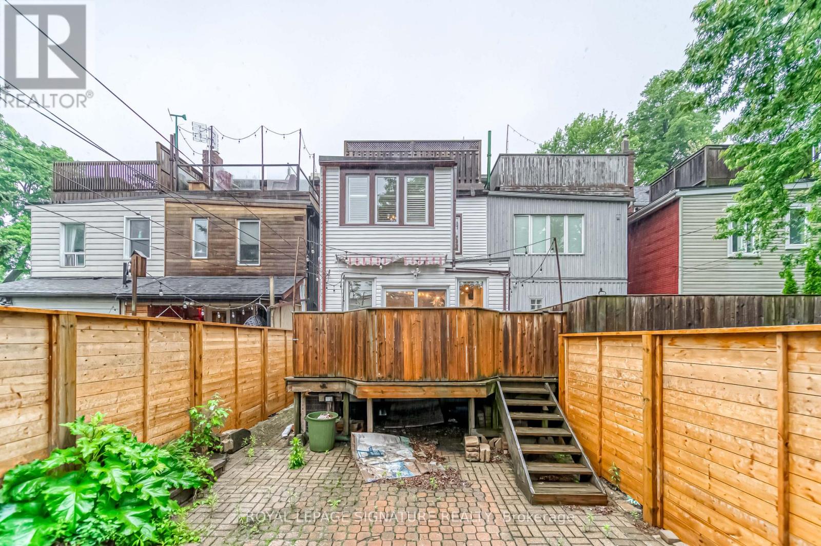 15 Galt Avenue, Toronto, Ontario  M4M 2Z2 - Photo 39 - E13173388