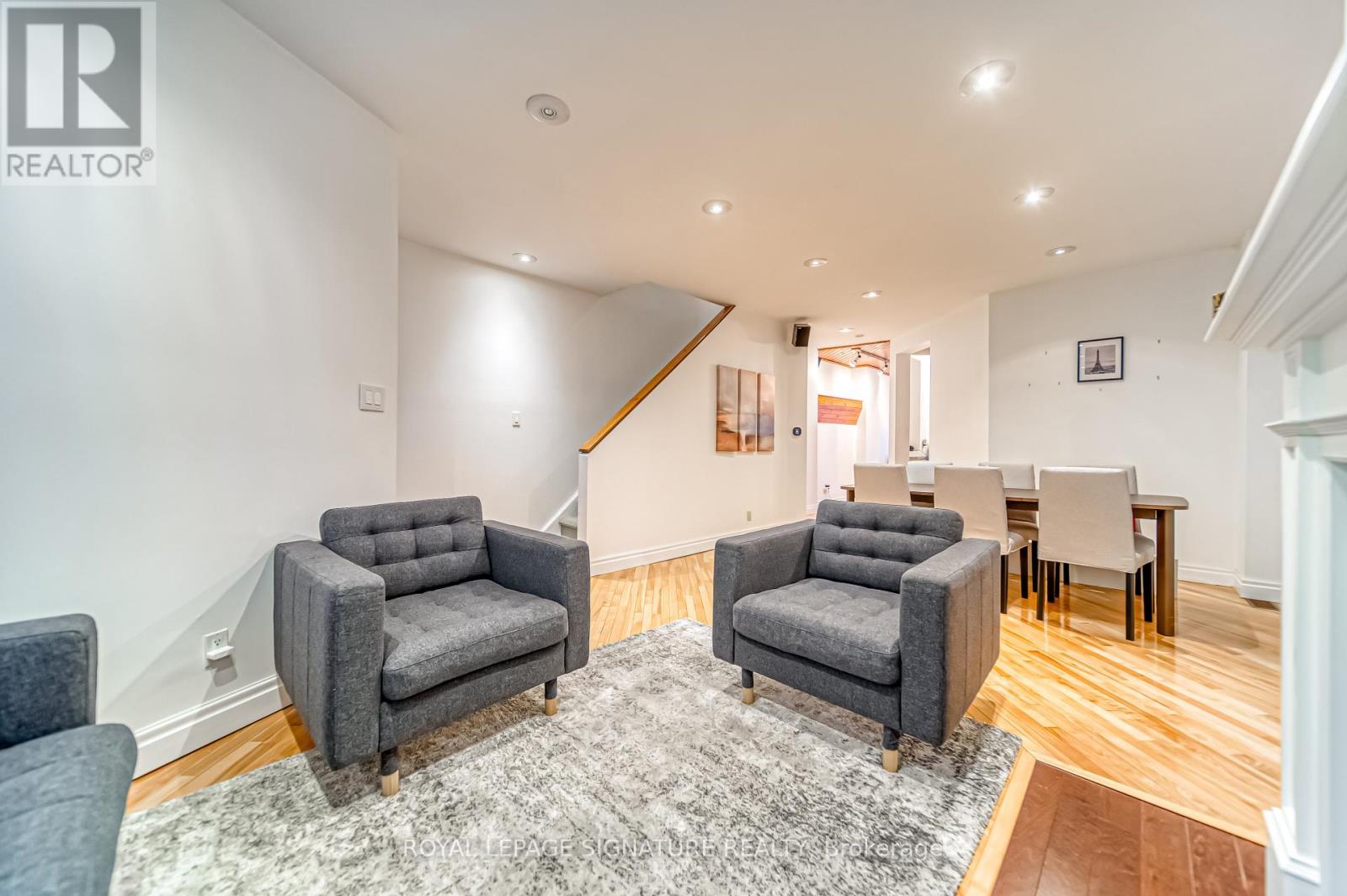 15 Galt Avenue, Toronto, Ontario  M4M 2Z2 - Photo 7 - E13173388