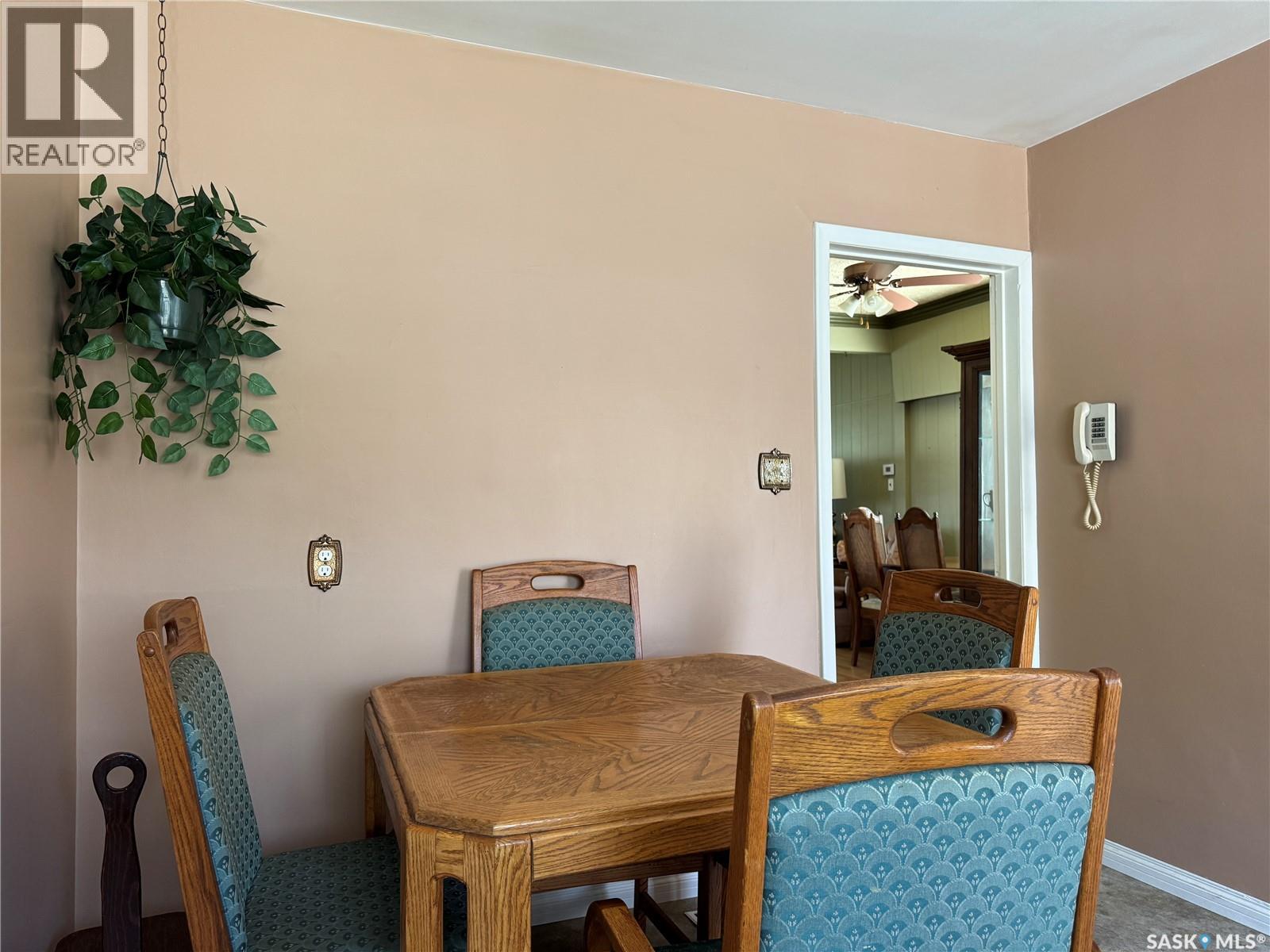 210 2nd Street W, Wynyard, Saskatchewan  S0A 4T0 - Photo 22 - SK037096
