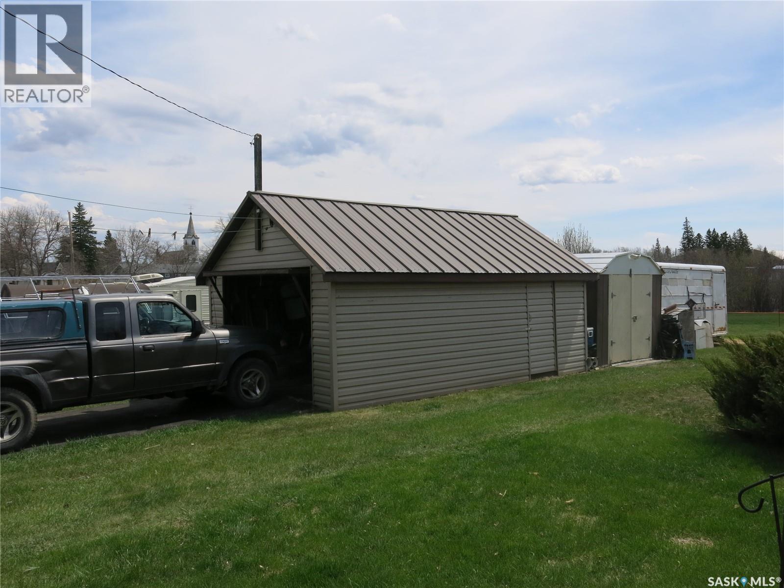605 Ludwig Avenue, Neudorf, Saskatchewan  S0A 2T0 - Photo 16 - SK037016