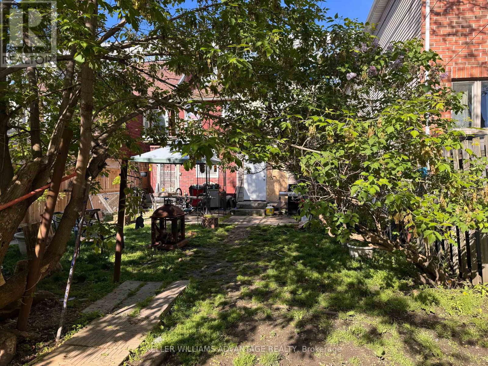163 Logan Avenue, Toronto, Ontario  M4M 2N2 - Photo 19 - E13170796