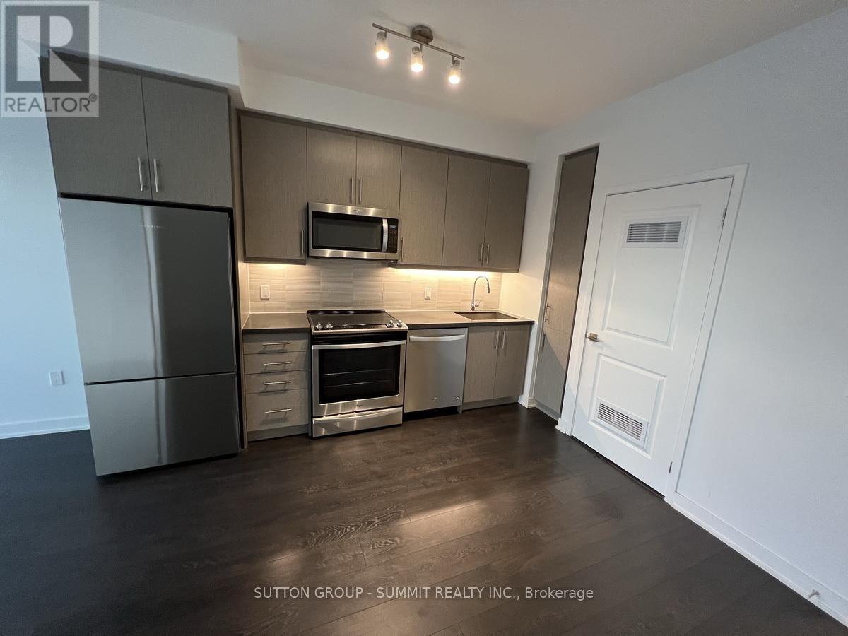 401 - 85 Oneida Crescent, Richmond Hill, Ontario  L4B 0H4 - Photo 2 - N13173328