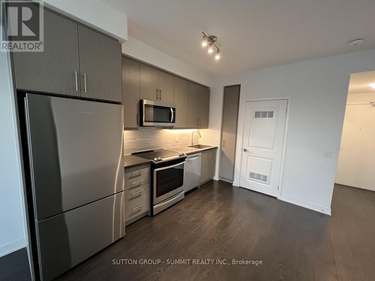 401 - 85 Oneida Crescent, Richmond Hill, Ontario  L4B 0H4 - Photo 4 - N13173328