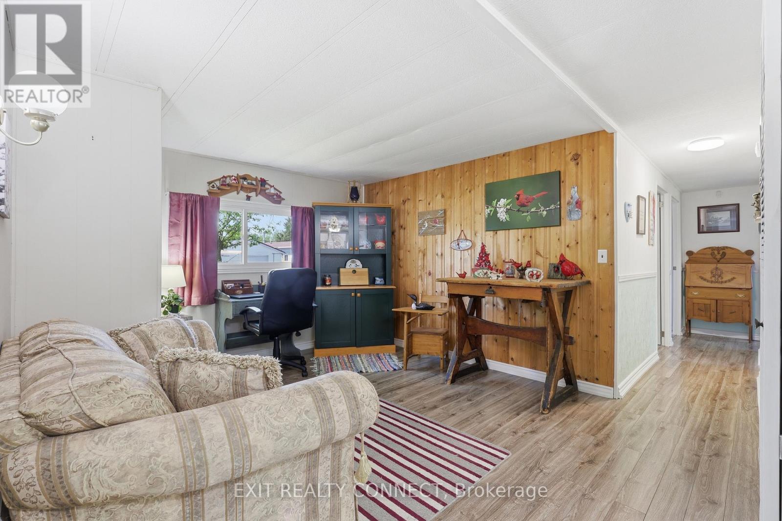1 Centre Park Street, Essa, Ontario  L3W 0A5 - Photo 8 - N13173354
