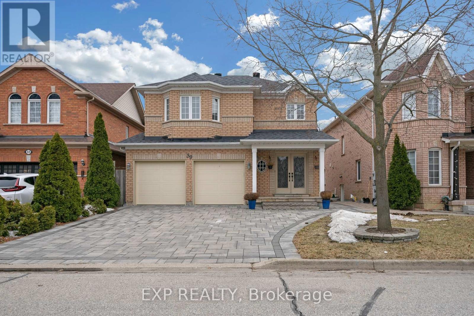 39 Monte Cristi Street, Vaughan, Ontario  L6A 3H8 - Photo 7 - N13173428